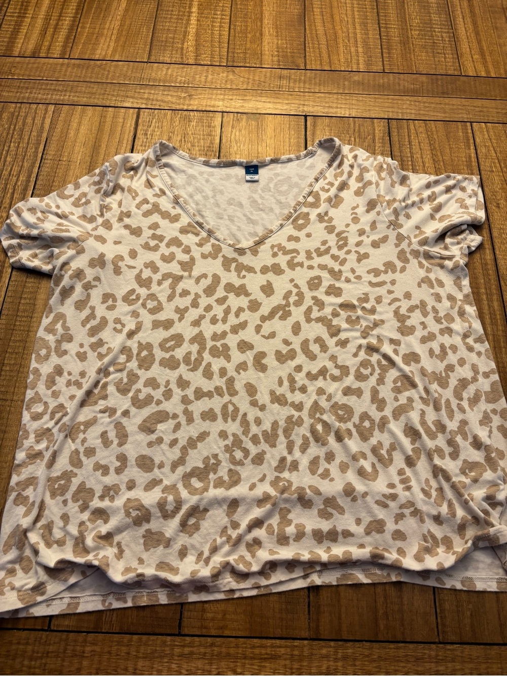 V-Neck Leopard Print Women's Top - Beige old navy xl soft